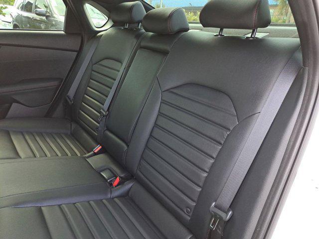 Photo of 2023 Snow White Pearl Kia Forte