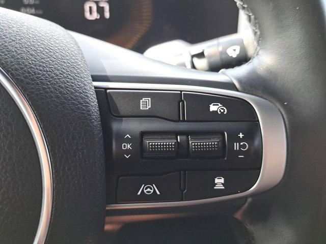 Photo of 2025 Snow White Pearl Kia K5