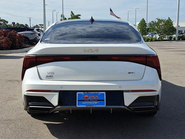 Photo of 2025 Snow White Pearl Kia K5