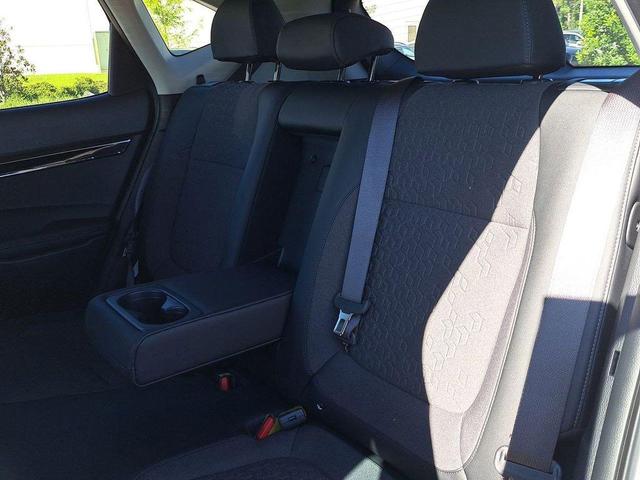 Photo of 2026 Snow White Pearl Kia Seltos