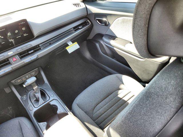 Photo of 2025 White Pearl Kia K4