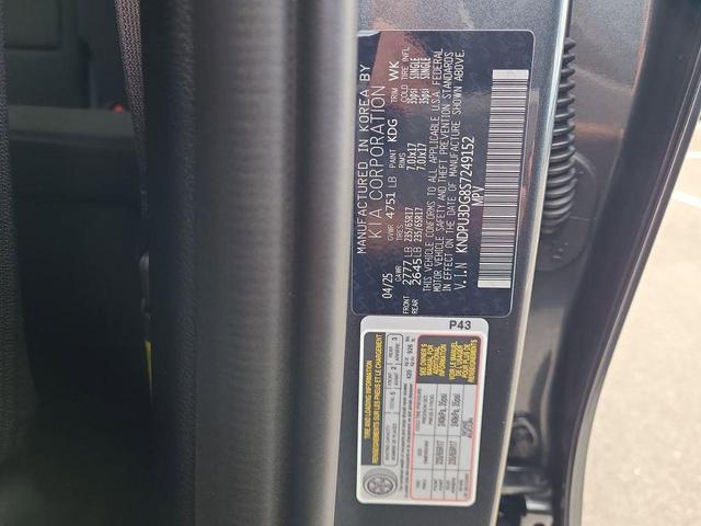 Photo of 2025 Gravity Gray Kia Sportage Hybrid