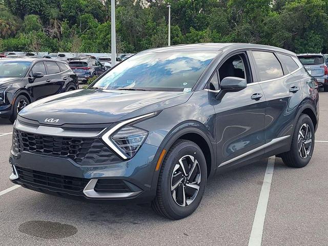 Photo of 2025 Gravity Gray Kia Sportage Hybrid