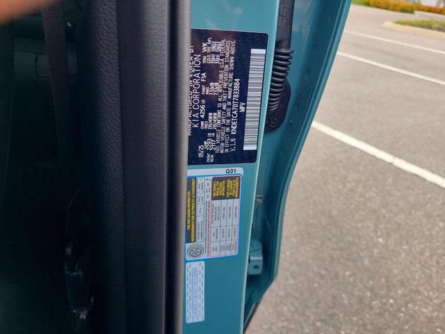 Photo of 2026 Pluton Blue/Black Roof Kia Seltos
