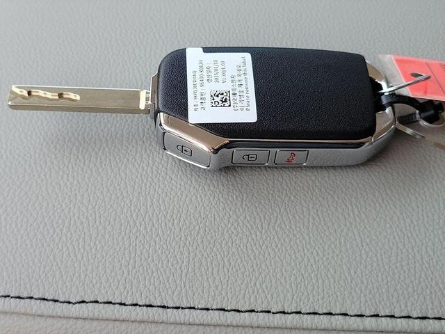Photo of 2025 Fusion Black Kia Soul