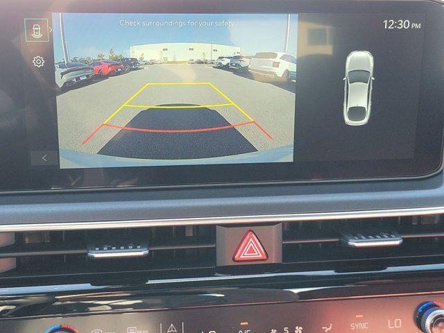 Photo of 2025 White Pearl Kia K5