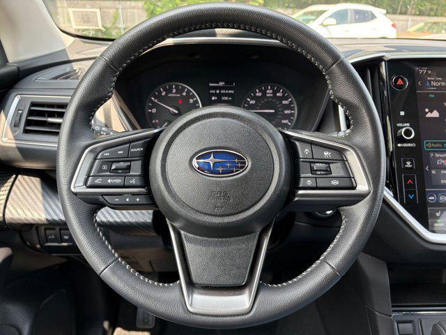 Photo of 2024 Crystal White Pearl Subaru Ascent