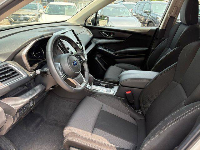 Photo of 2024 Crystal White Pearl Subaru Ascent