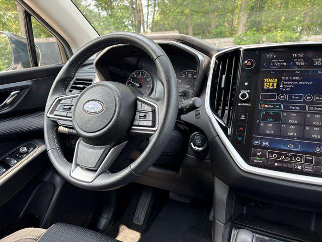 Photo of 2024 Crystal White Pearl Subaru Ascent