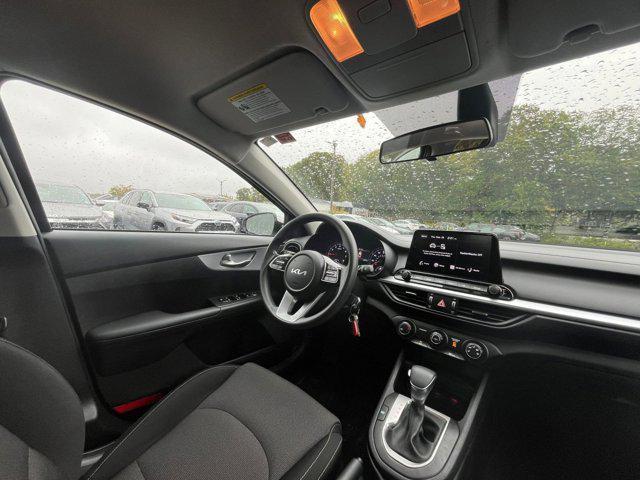 Photo of 2024 Snow White Pearl Kia Forte