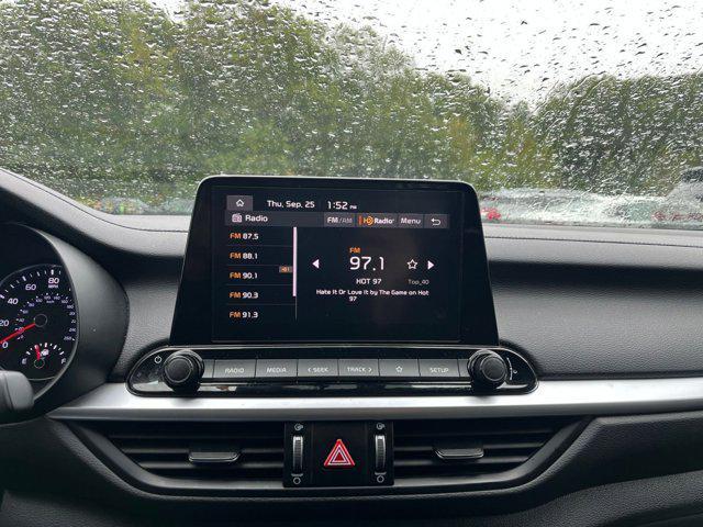 Photo of 2024 Snow White Pearl Kia Forte