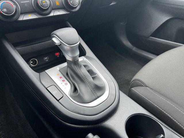 Photo of 2024 Snow White Pearl Kia Forte