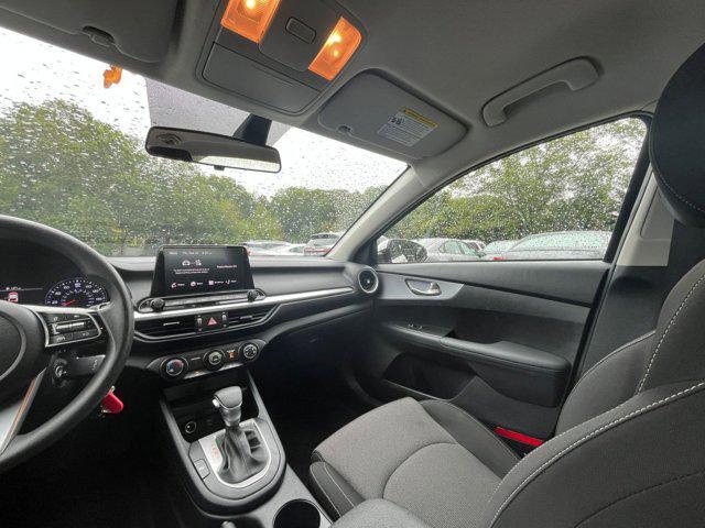 Photo of 2024 Snow White Pearl Kia Forte