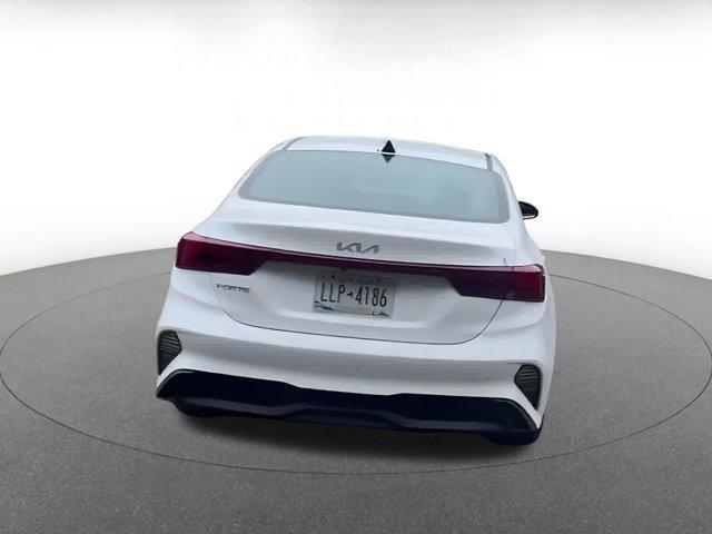 Photo of 2024 Snow White Pearl Kia Forte