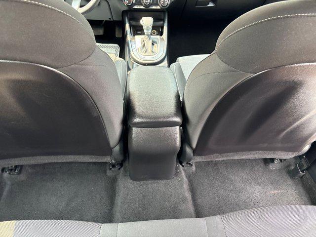 Photo of 2023 Snow White Pearl Kia Forte