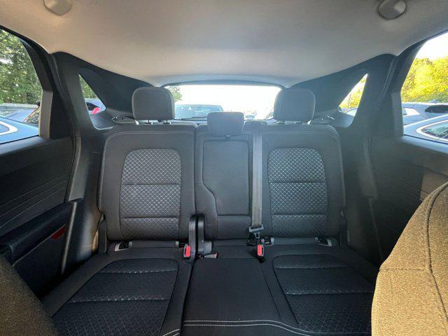 Photo of 2024 Iconic Silver Metallic Ford Escape