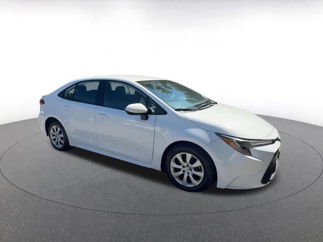 Photo of 2024 Ice Cap Toyota Corolla