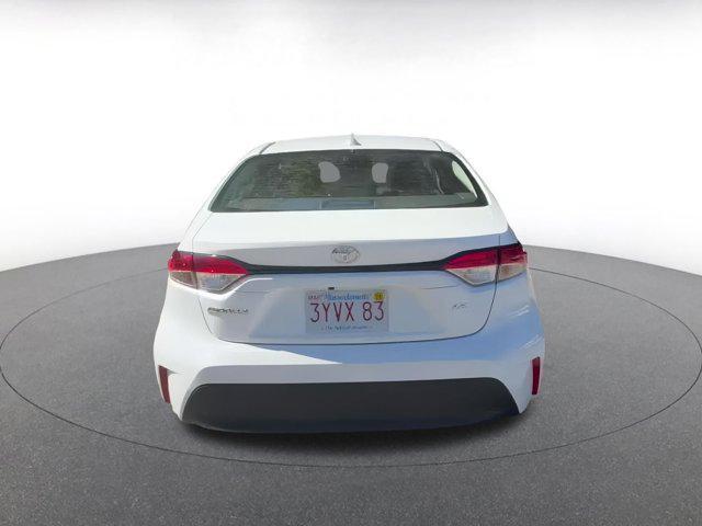 Photo of 2024 Ice Cap Toyota Corolla