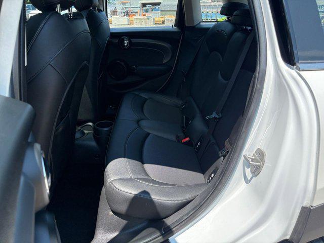 Photo of 2024 Nanuq White Metallic MINI Hardtop