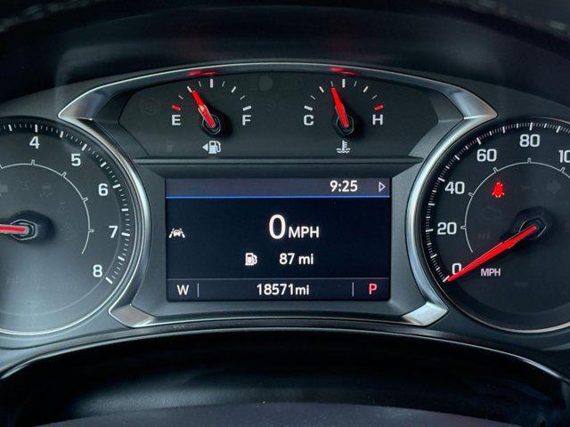 Photo of 2024 Summit White GMC Terrain