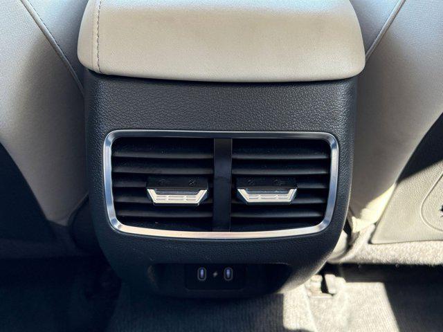 Photo of 2024 Carbon Blue Hyundai SONATA Hybrid