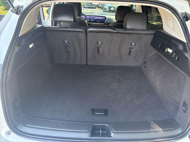 Photo of 2024 Summit White Buick Envision