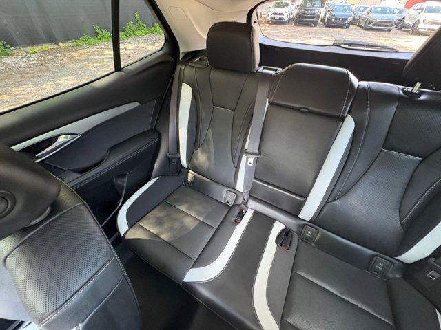 Photo of 2024 Summit White Buick Envision
