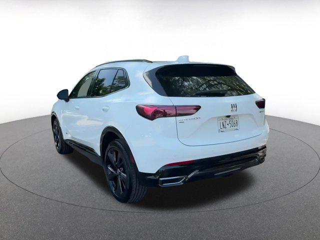 Photo of 2024 Summit White Buick Envision