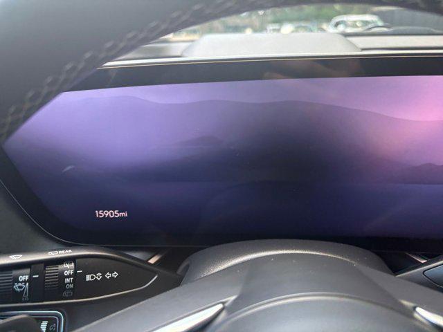 Photo of 2024 Summit White Buick Envision