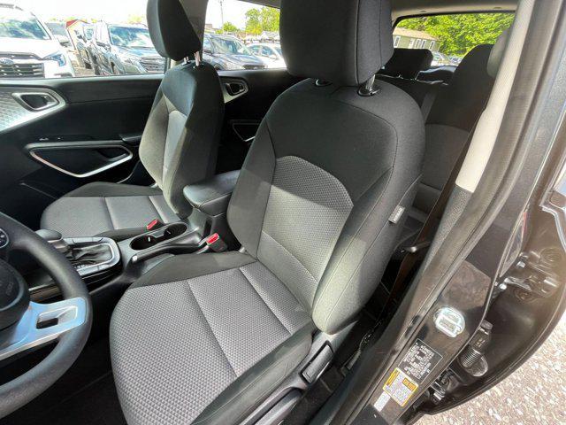 Photo of 2024 Gravity Gray Kia Soul