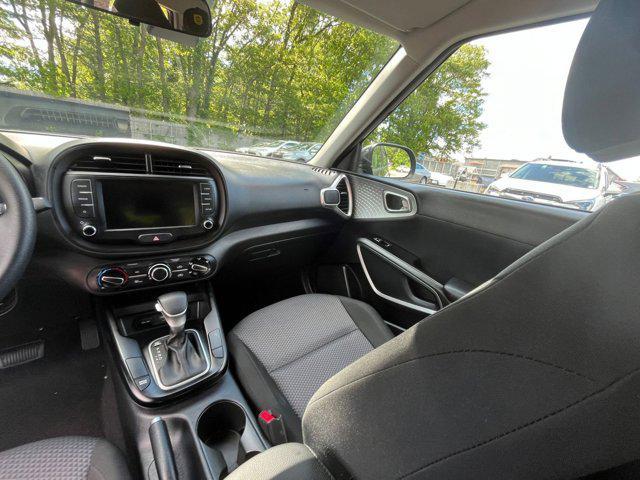 Photo of 2024 Gravity Gray Kia Soul