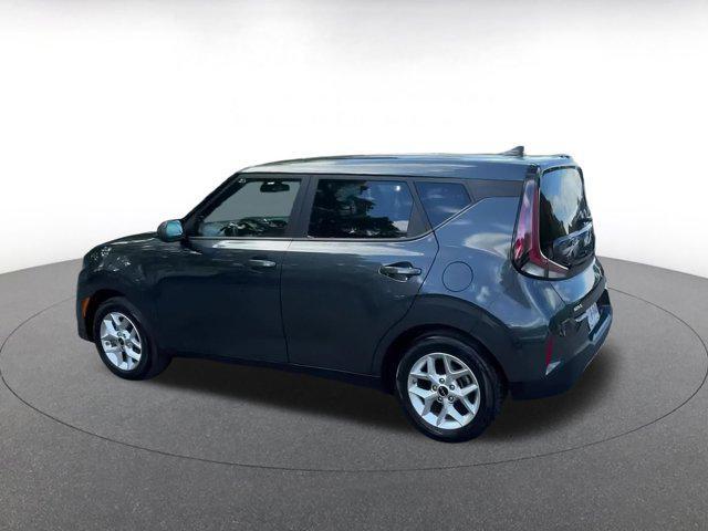 Photo of 2024 Gravity Gray Kia Soul