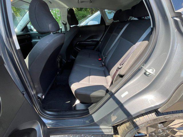 Photo of 2024 Ecotronic Gray Pearl Hyundai KONA