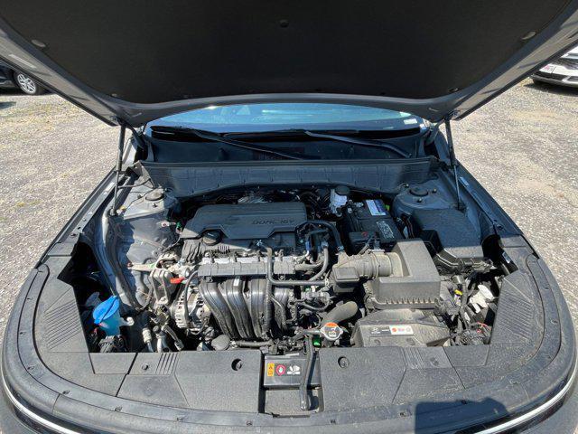 Photo of 2024 Ecotronic Gray Pearl Hyundai KONA