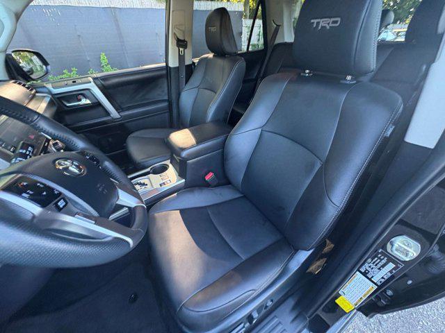 Photo of 2024 Midnight Black Metallic Toyota 4Runner