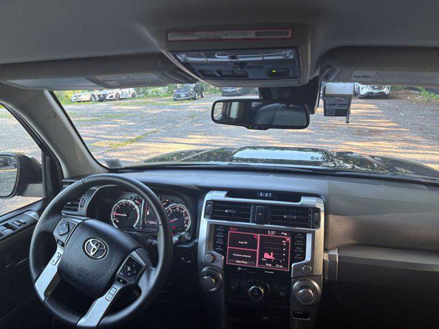 Photo of 2024 Midnight Black Metallic Toyota 4Runner