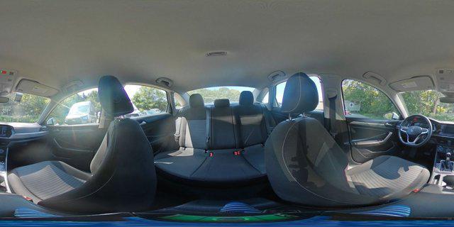 Photo of 2024 Pure White Volkswagen Jetta