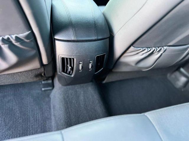 Photo of 2013 Hyper Silver Metallic Hyundai SONATA Hybrid