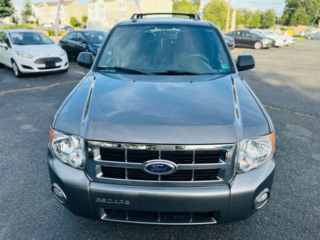 Photo of 2012 Sterling Gray Metallic Ford Escape