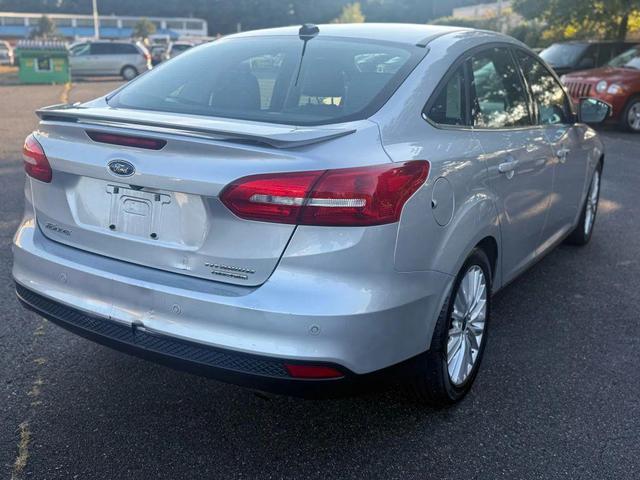 Photo of 2015 Ingot Silver Ford Focus