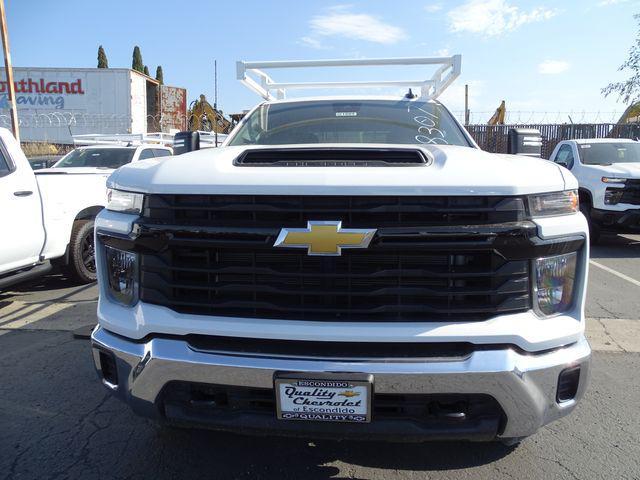 Photo of 2025 Summit White Chevrolet Silverado 2500