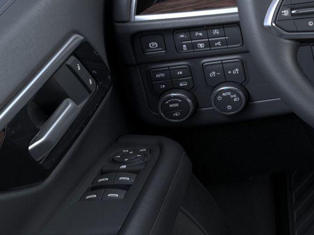 Photo of 2025 Black Chevrolet Suburban