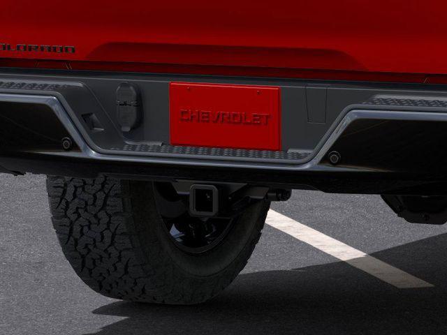 Photo of 2025 Radiant Red Chevrolet Colorado