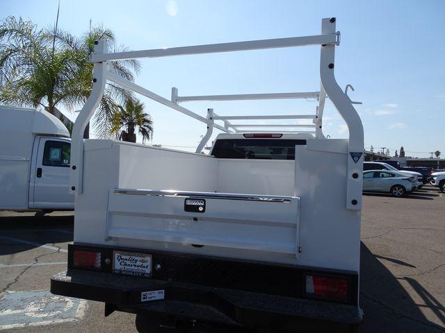 Photo of 2025 Summit White Chevrolet Silverado 2500