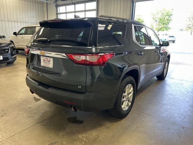 Photo of 2020 Graphite Metallic Chevrolet Traverse