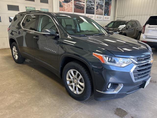 Photo of 2020 Graphite Metallic Chevrolet Traverse