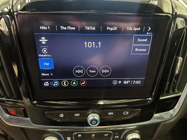 Photo of 2024 Mosaic Black Metallic Chevrolet Traverse