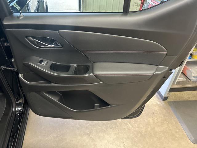 Photo of 2024 Mosaic Black Metallic Chevrolet Traverse