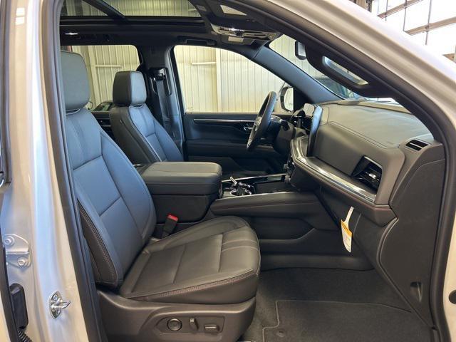 Photo of 2025 Iridescent Pearl Tricoat Chevrolet Tahoe
