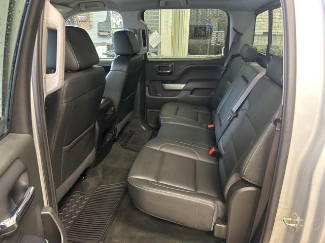 Photo of 2017 Silver Ice Metallic Chevrolet Silverado 1500
